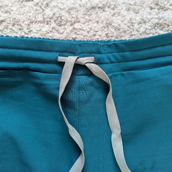 Figs yola skinny pacific blue scrub pants - Picture 9 of 10